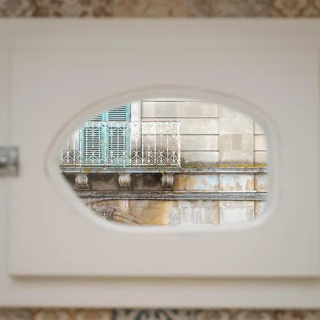 Elegance Staffa - Centro Storico A 200m Отель типа 
