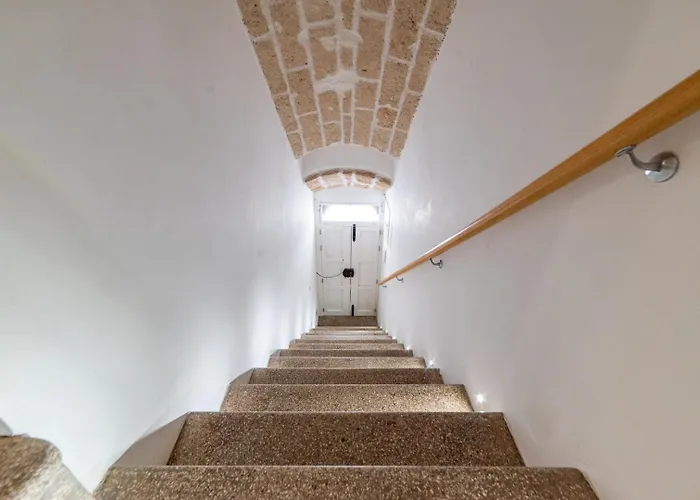 לינה וארוחת בוקר Elegance Staffa - Centro Storico A 200m קרוביניו